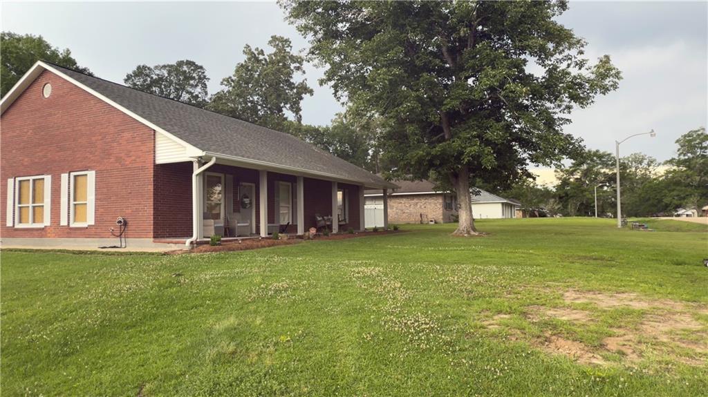 16446 Pernecia Avenue, Greenwell Springs, Louisiana image 4