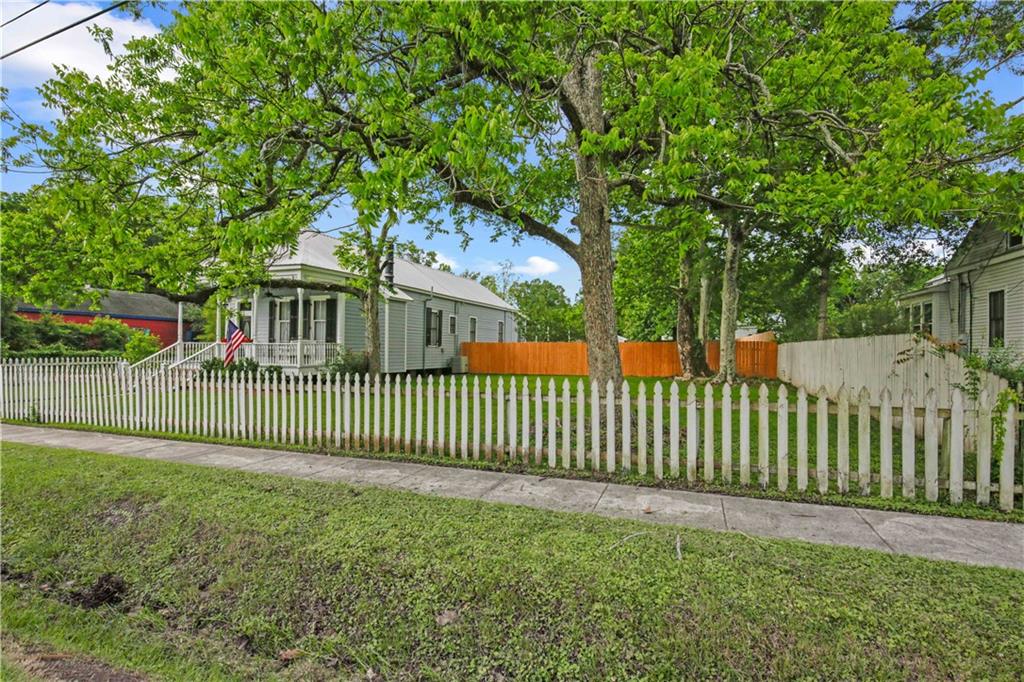 303 W 26th Avenue, Covington, Louisiana image 3