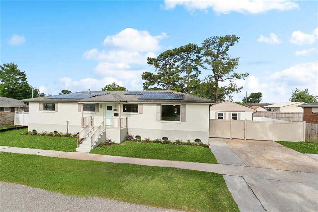 2008 Taft Park, Metairie, Louisiana image 2