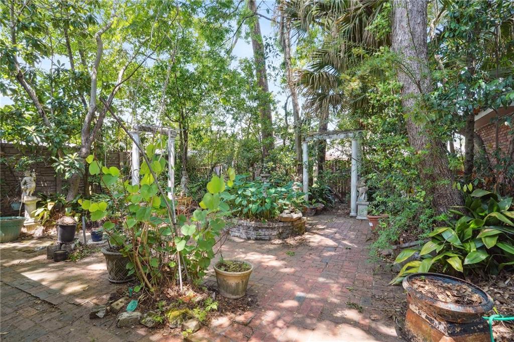 2363 Lark Street, New Orleans, Louisiana image 24