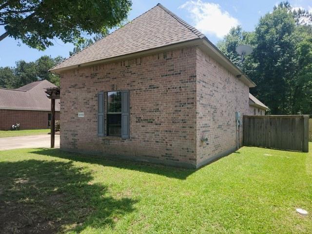 12742 Diamond Lake Drive, Walker, Louisiana image 3