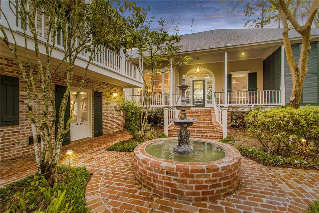 427 Magnolia Lane, Mandeville, Louisiana image 4