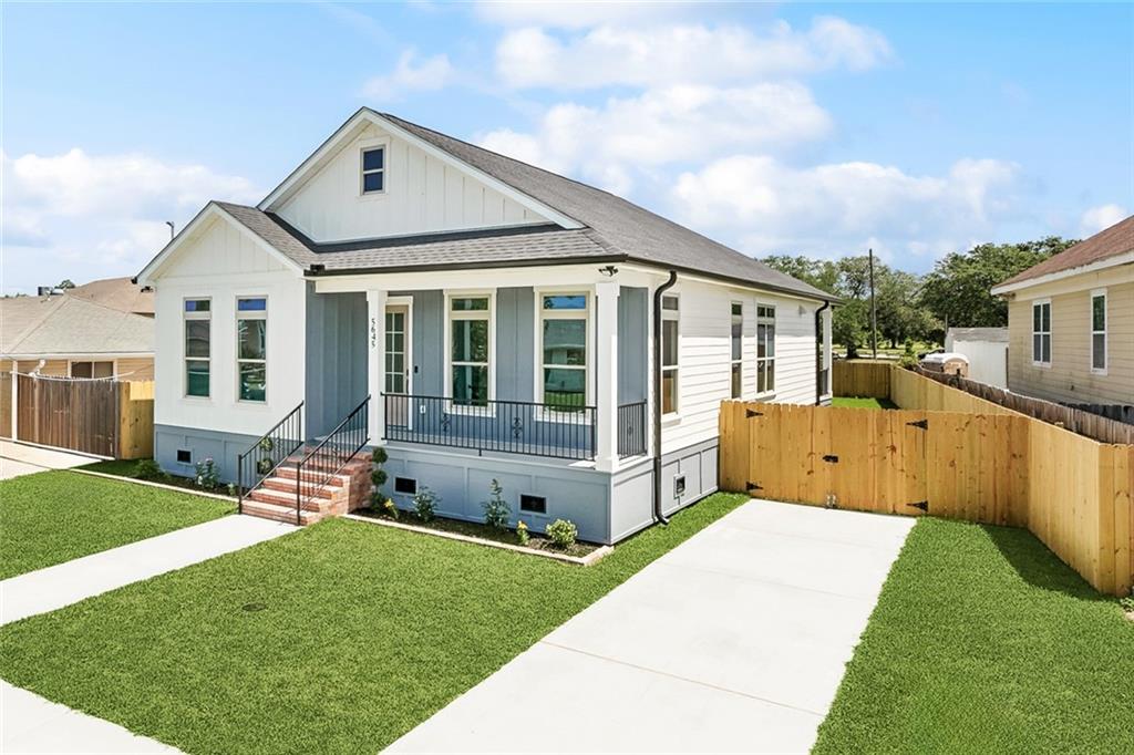 5645 Campus Boulevard, New Orleans, Louisiana image 2