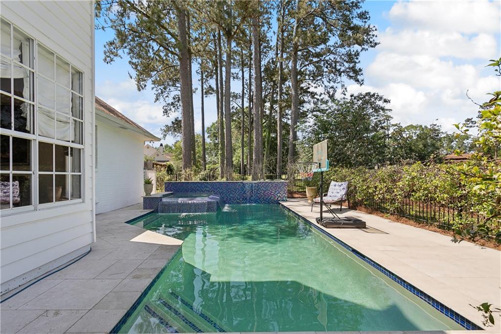 814 Bocage Lane, Mandeville, Louisiana image 23