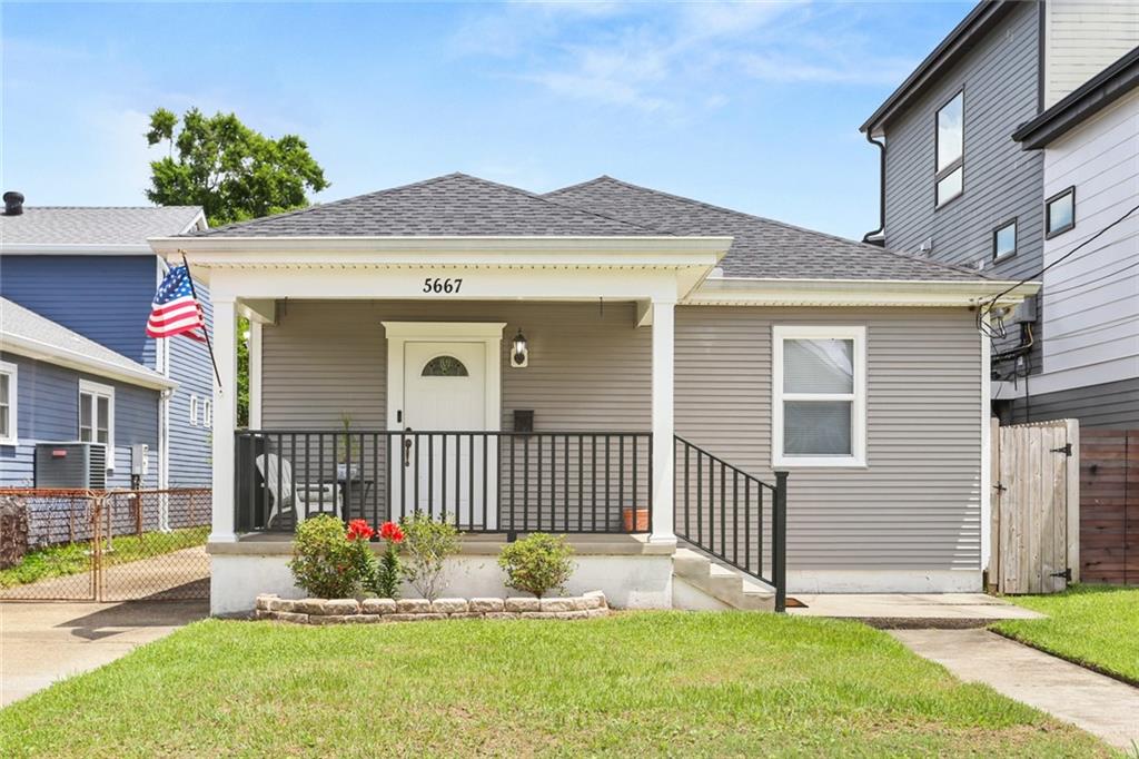 5667 General Haig Street, New Orleans, Louisiana image 1