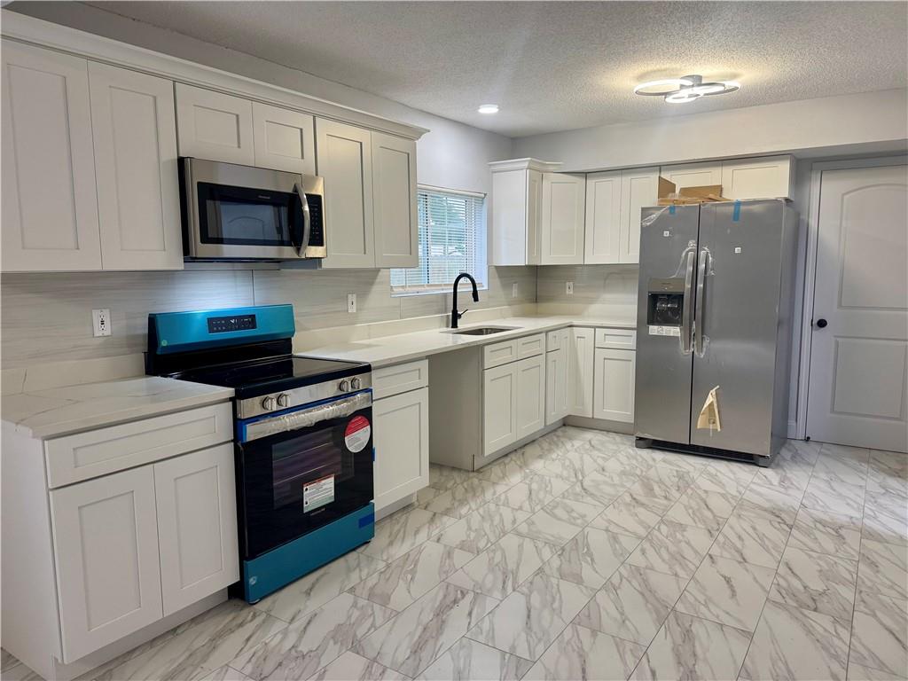 4001 Bayou Oaks Drive, Harvey, Louisiana image 10