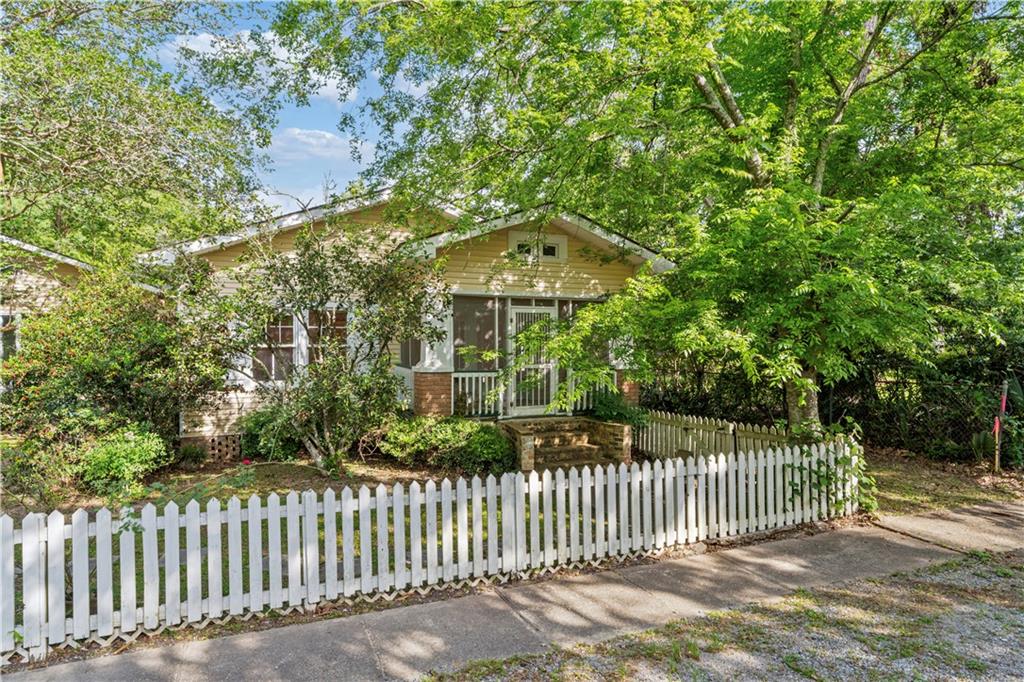328 East Street, Mandeville, Louisiana image 1