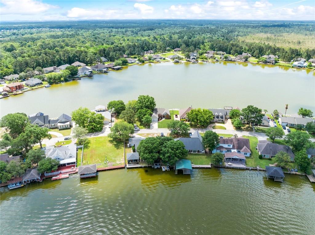 14300 S Lakeshore Drive, Covington, Louisiana image 4