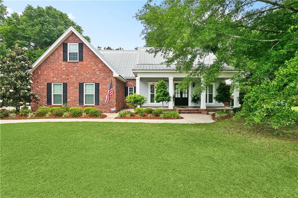 17343 Oak Hollow Drive, Ponchatoula, Louisiana image 1