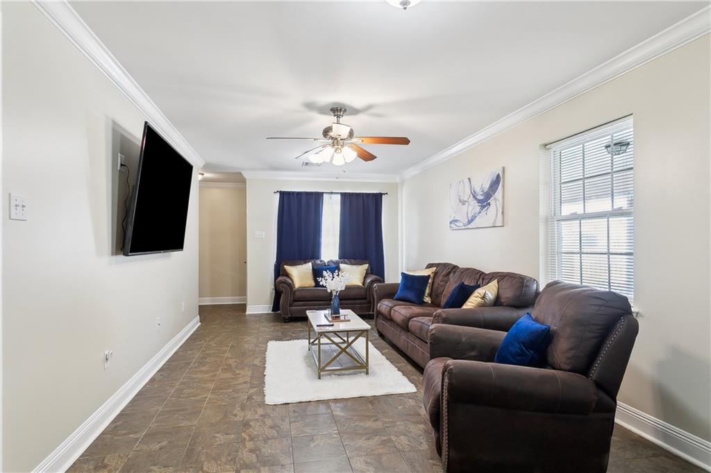 2433 Congressman Hebert Drive, Chalmette, Louisiana image 2