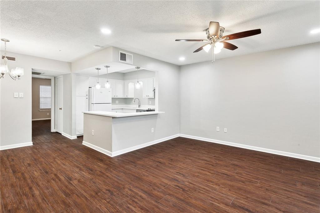 2720 Whitney Place #701, Metairie, Louisiana image 4