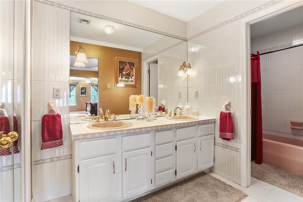 421 Oaklawn Drive, Metairie, Louisiana image 13