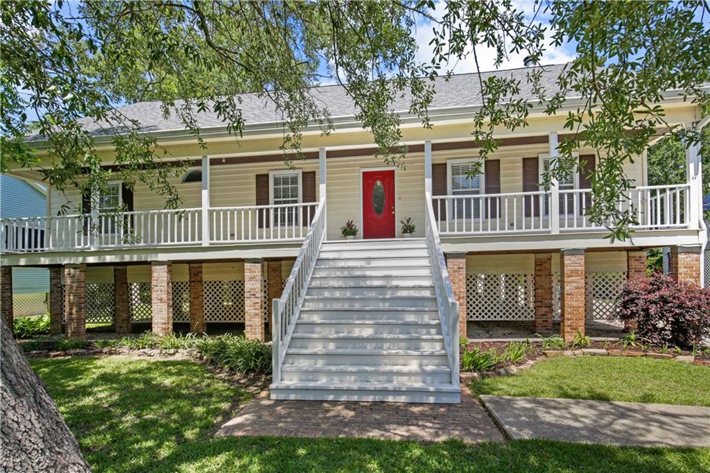 705 Woodridge Boulevard, Mandeville, Louisiana image 2