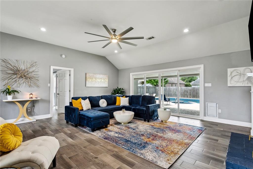206 Megan Lane, Slidell, Louisiana image 3