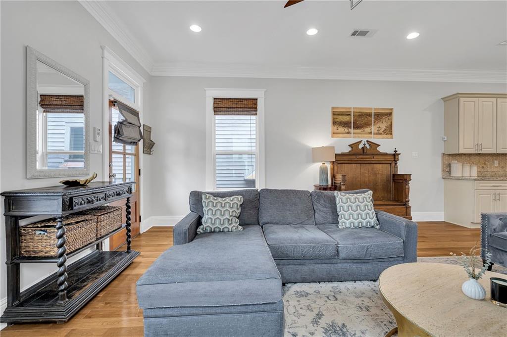 8237 Apricot Street, New Orleans, Louisiana image 6