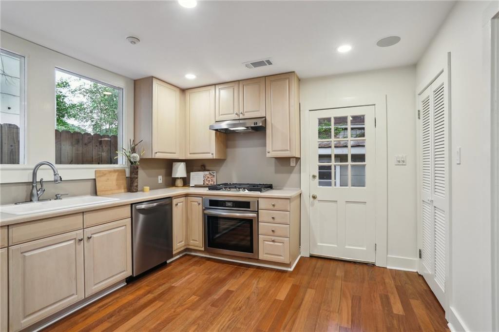 813 Joseph Street, New Orleans, Louisiana image 14