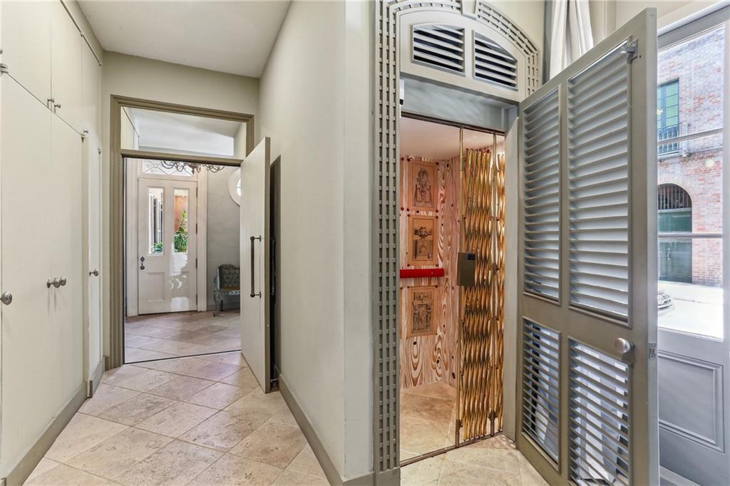 600 Governor Nicholls Street, New Orleans, Louisiana image 4
