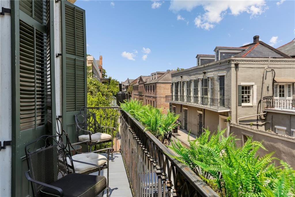 532 Governor Nicholls Street, New Orleans, Louisiana image 11