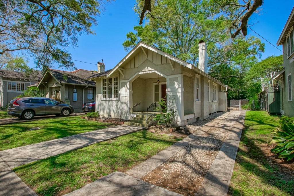 2738 State Street, New Orleans, Louisiana image 2