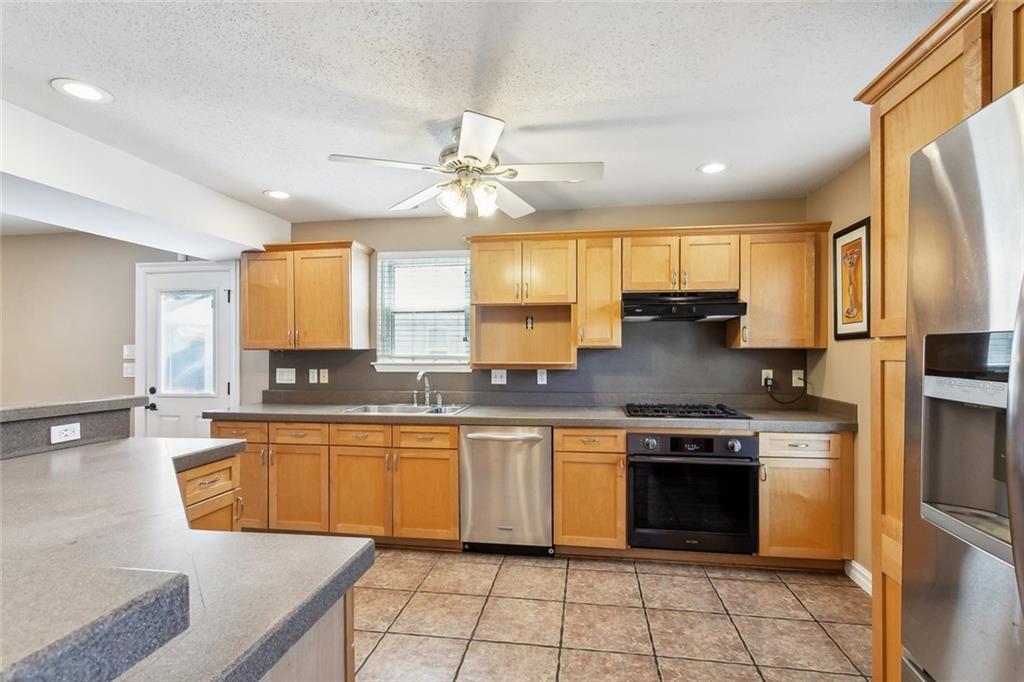 9429 Roslyn Drive, River Ridge, Louisiana image 6