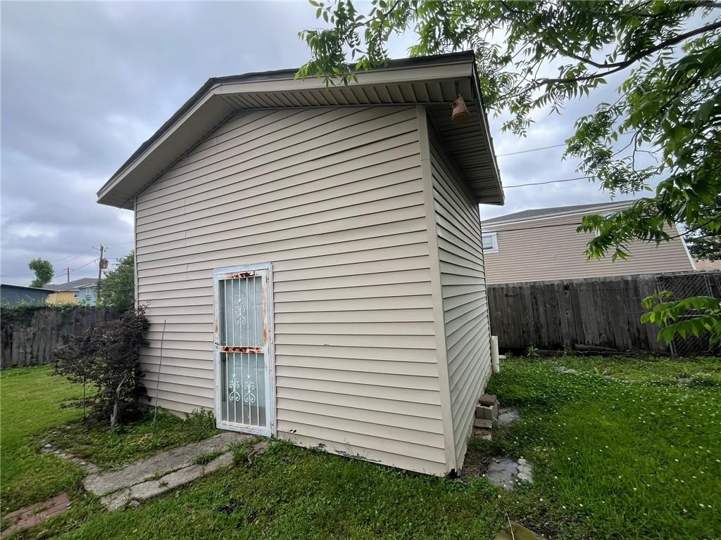 1053 Sandalwood Drive, Harvey, Louisiana image 15