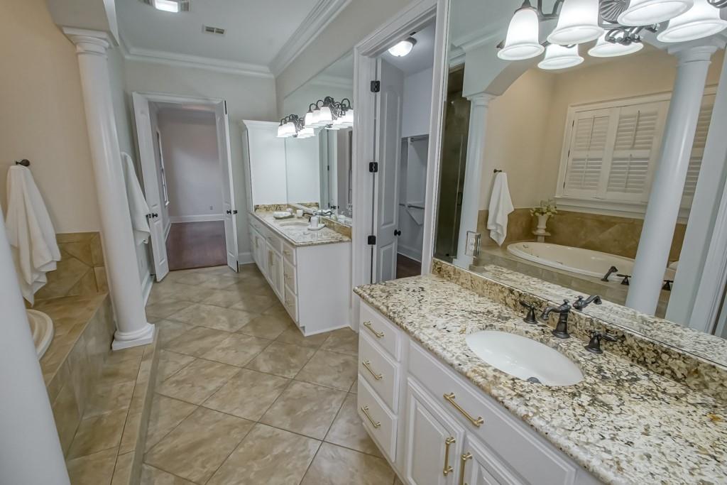 304 Heritage Oaks Drive, Covington, Louisiana image 32