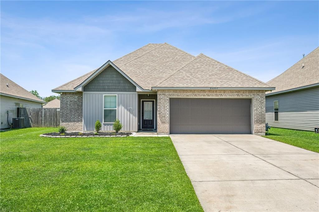 23359 Ruger Drive, Denham Springs, Louisiana image 1
