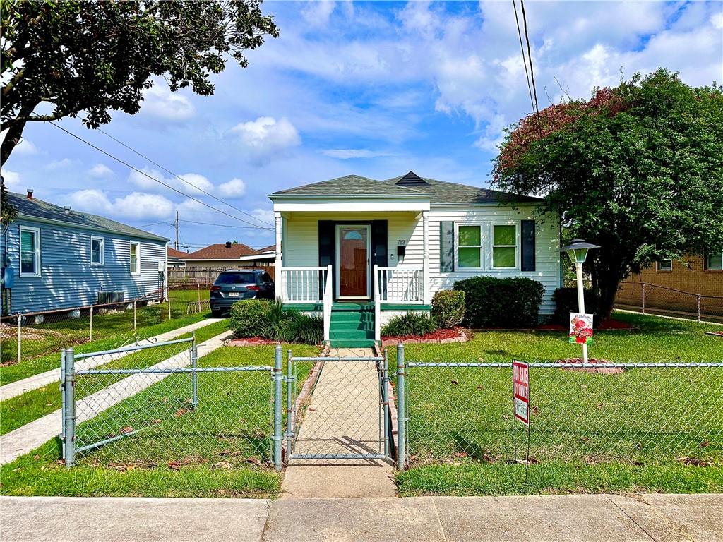 713 Chipley Street, Westwego, Louisiana image 1
