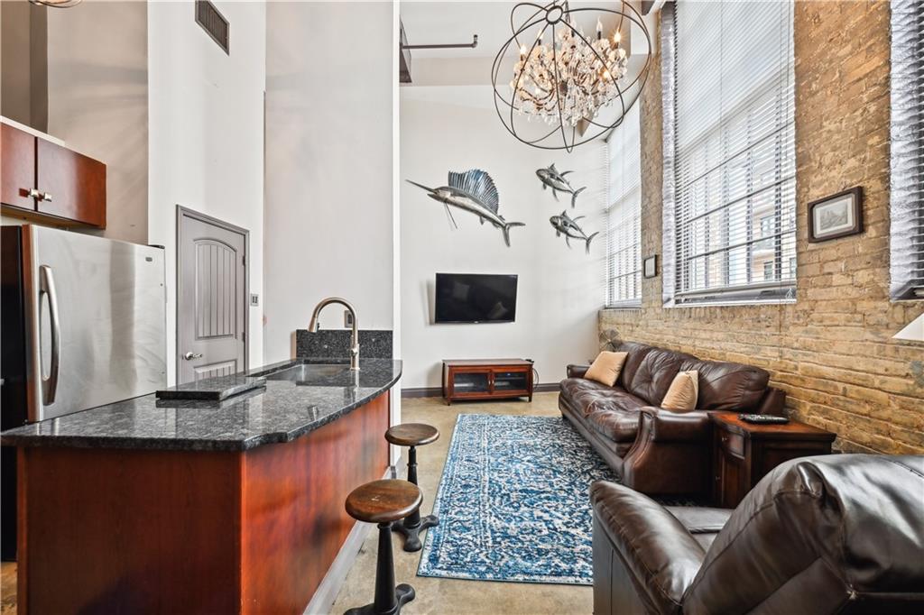 920 Poeyfarre Unit 109 Street, New Orleans, Louisiana image 2
