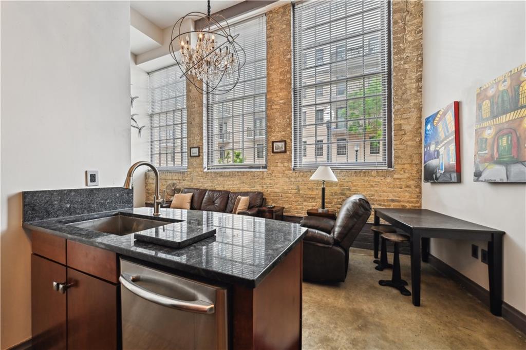 920 Poeyfarre Unit 109 Street, New Orleans, Louisiana image 6