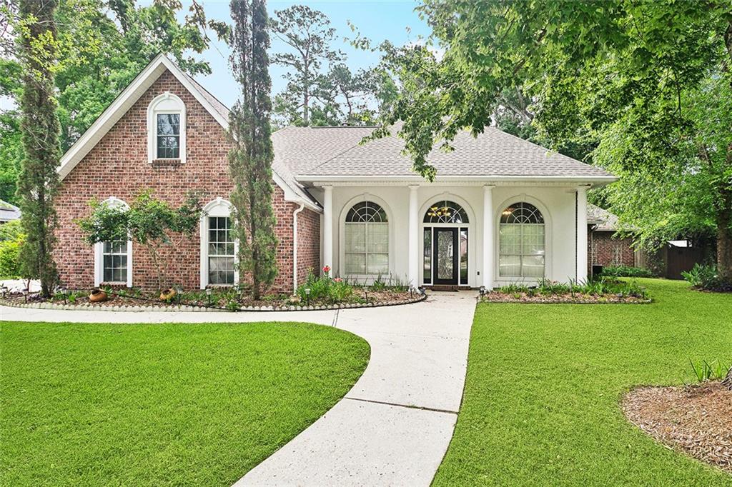 1306 Woodmere Drive, Mandeville, Louisiana image 1