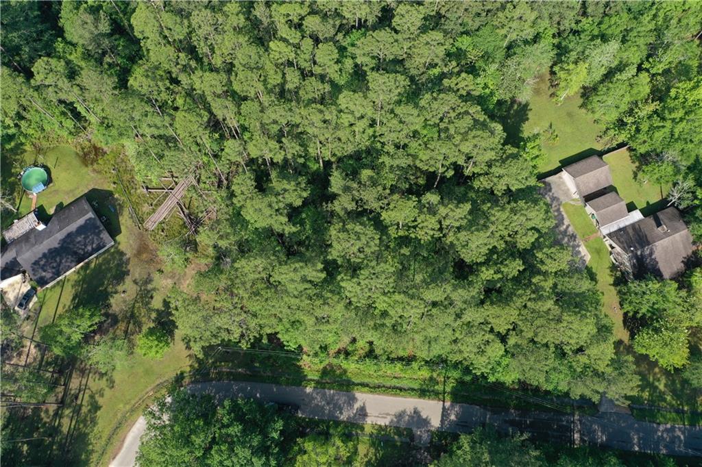 Pinewood Circle, Pearl River, Louisiana image 5