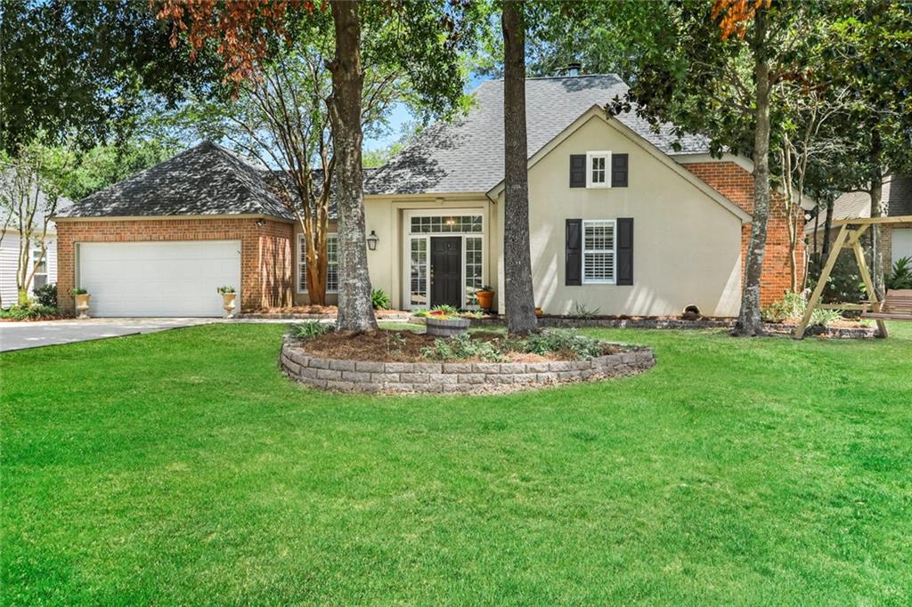 663 Maple Street, Mandeville, Louisiana image 1