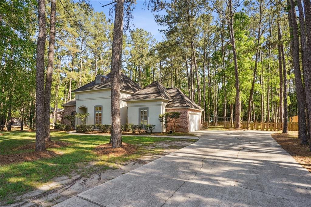 125 Secluded Forest Way, Madisonville, Louisiana image 2