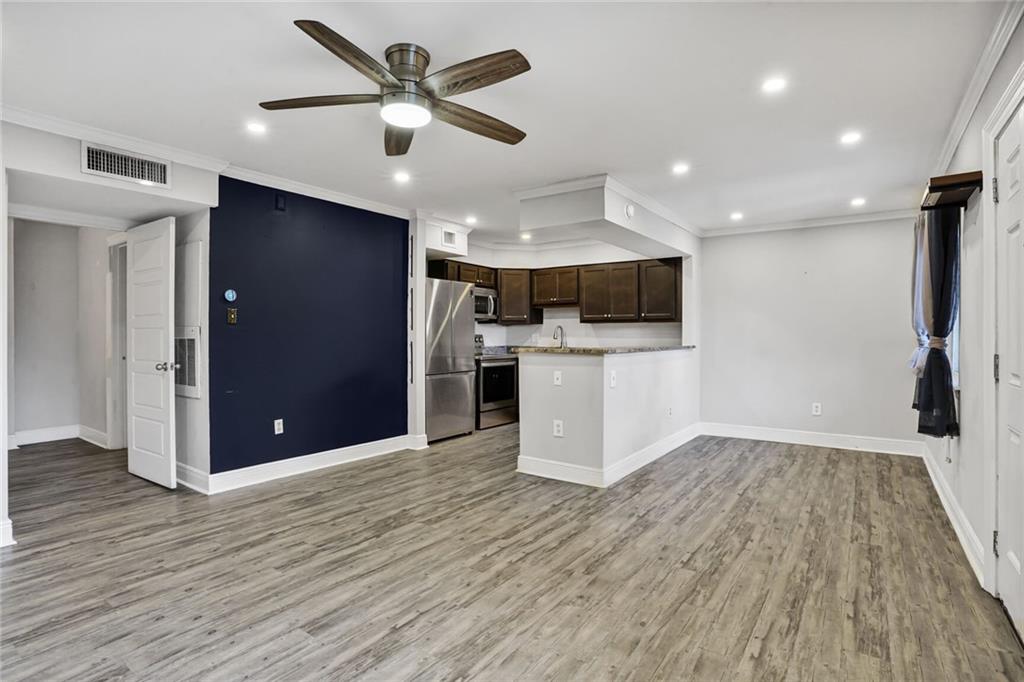 500 Lake Marina Avenue #408, New Orleans, Louisiana image 6