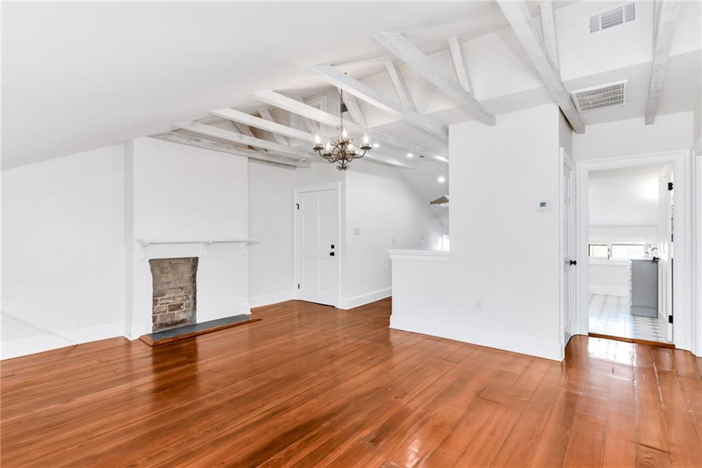 415 Burgundy Street #3A, New Orleans, Louisiana image 3