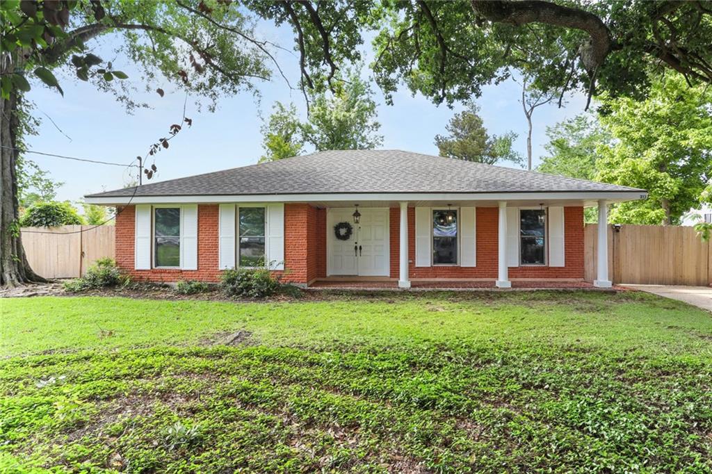 213 Monsanto Avenue, Luling, Louisiana image 1
