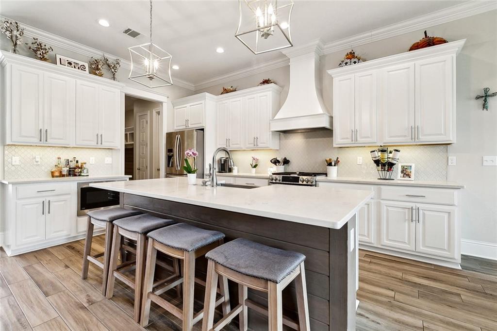 2040 Cypress Bend Lane, Madisonville, Louisiana image 9