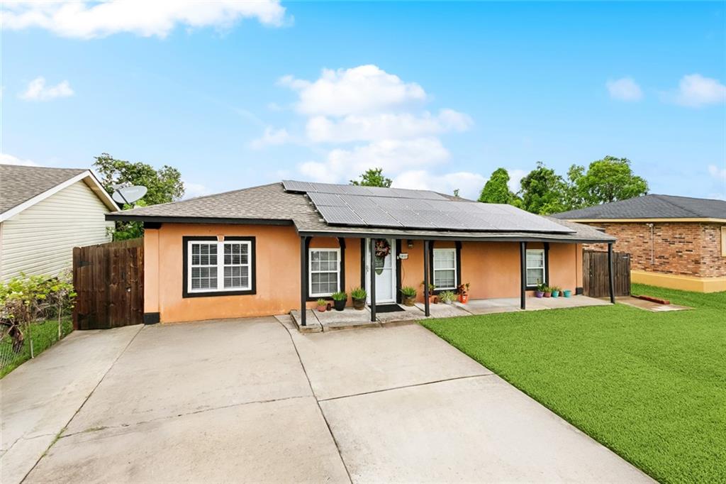 5832 Segnette Drive, Marrero, Louisiana image 1