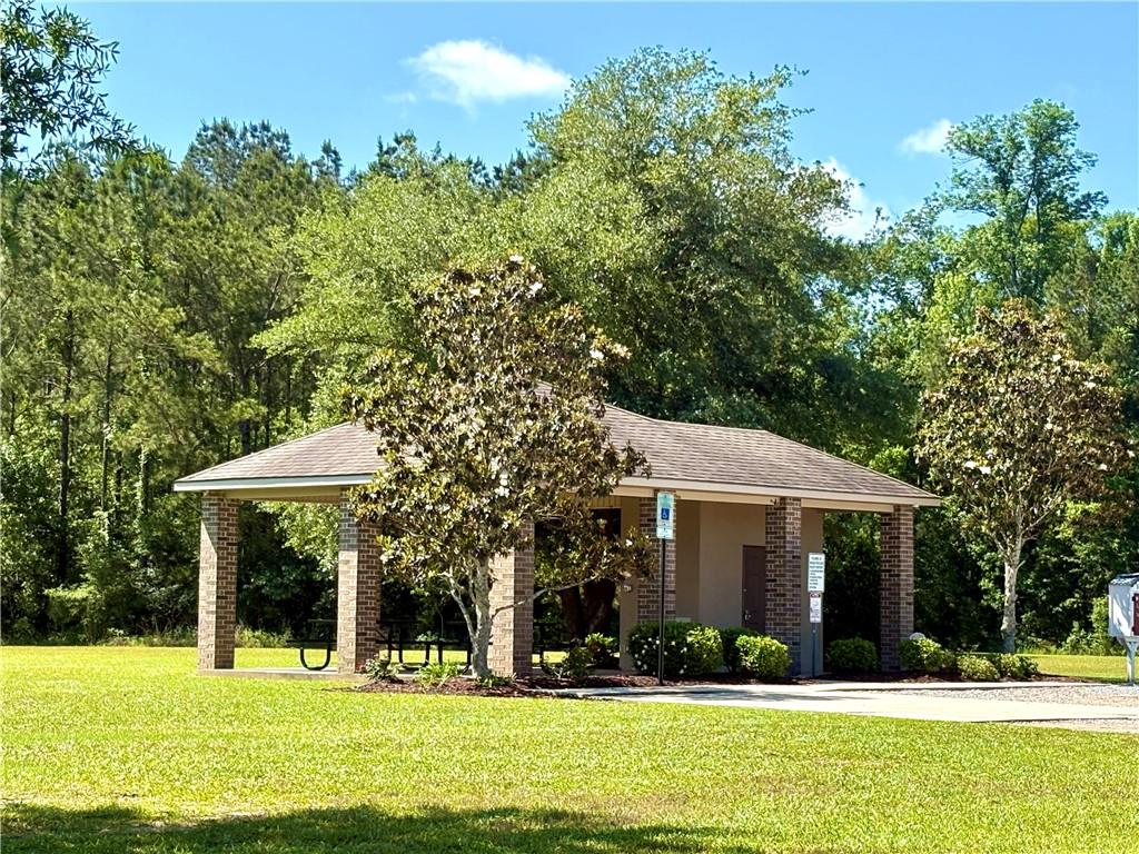 69484 Taverny Court, Madisonville, Louisiana image 24