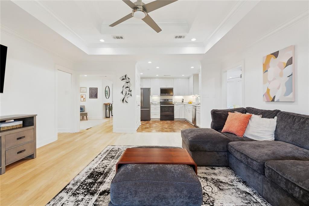 1144 Beverly Garden Drive, Metairie, Louisiana image 5