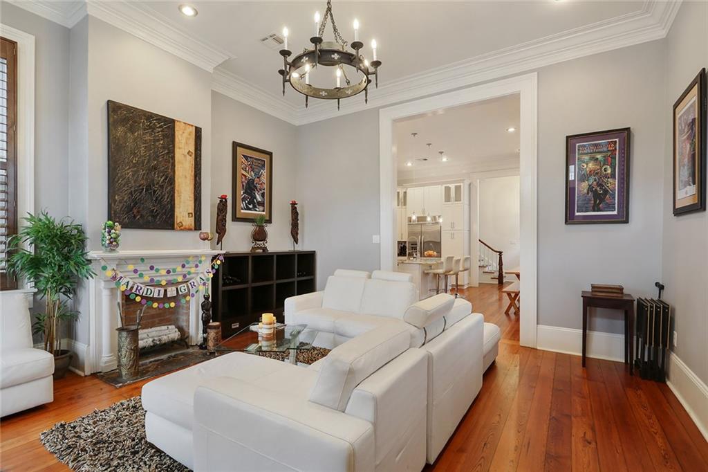 2026 Camp Street, New Orleans, Louisiana image 3