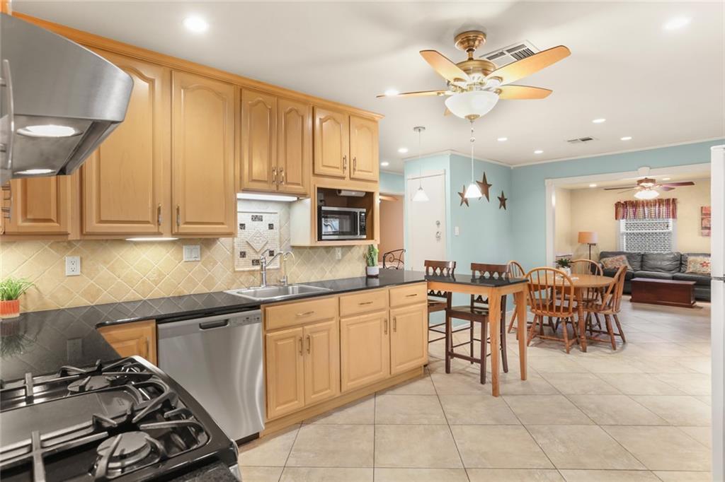 518 Melrose Drive, La Place, Louisiana image 7