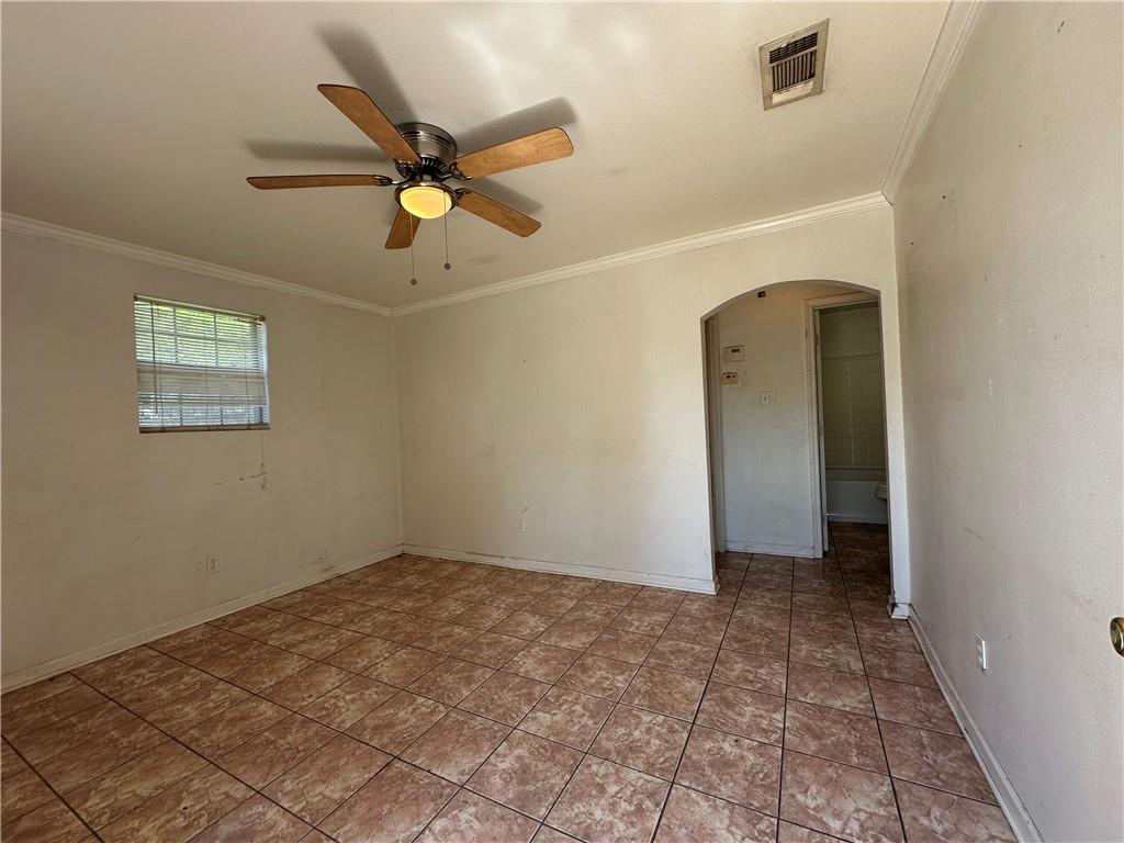 3855 Metropolitan Street, New Orleans, Louisiana image 2