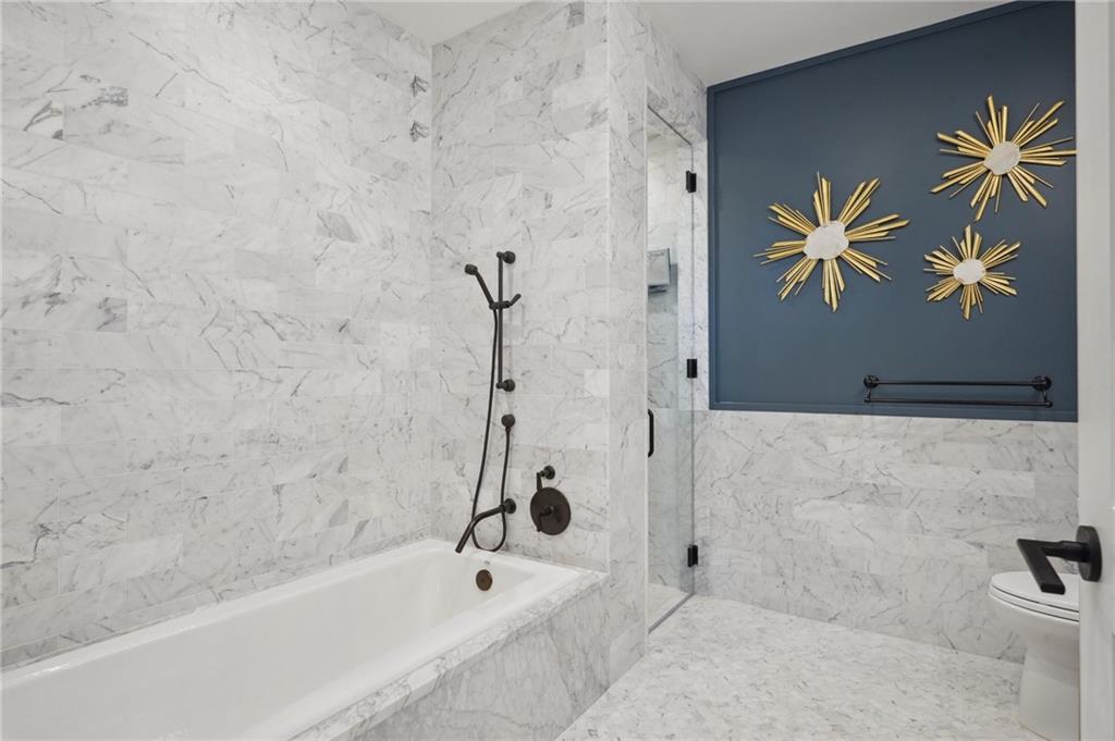 1001 Julia Street #9G, New Orleans, Louisiana image 17