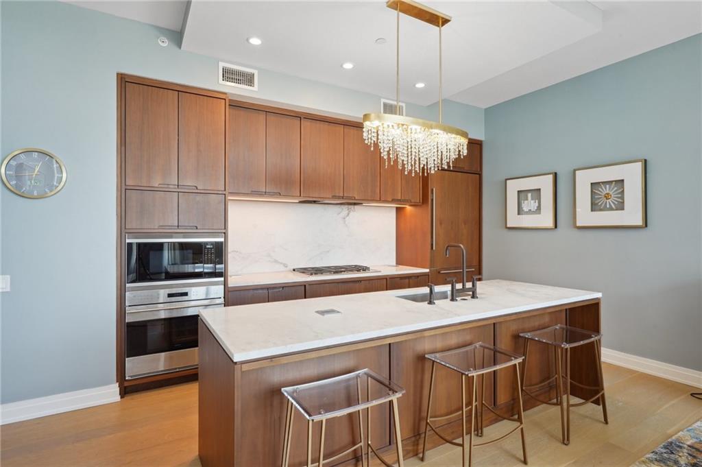 1001 Julia Street #9G, New Orleans, Louisiana image 8