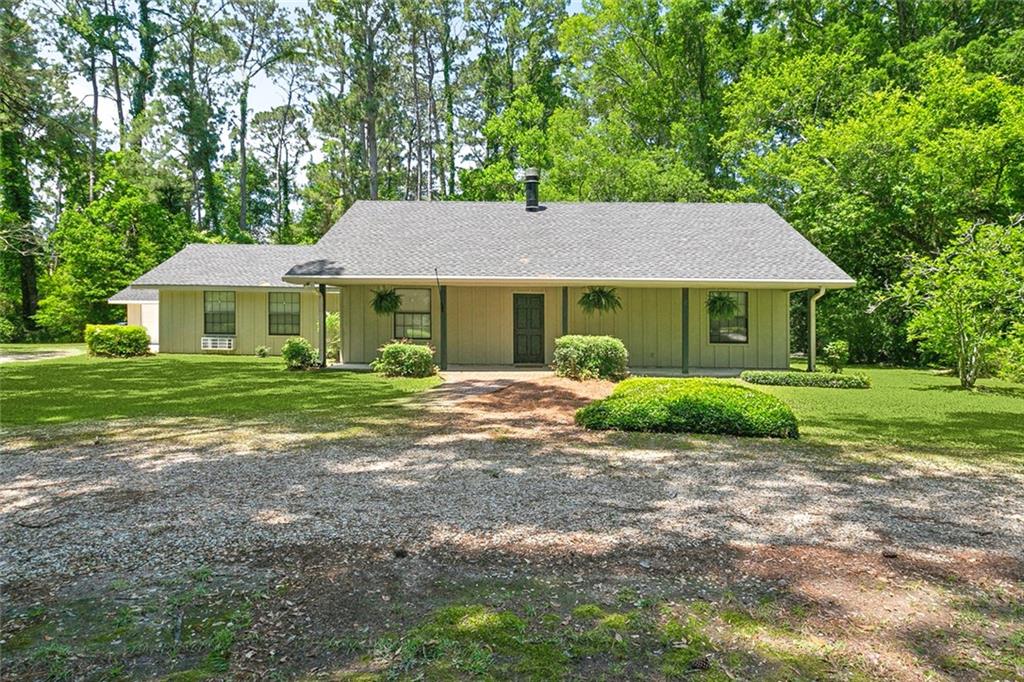 8 Willow Drive, Covington, Louisiana image 1