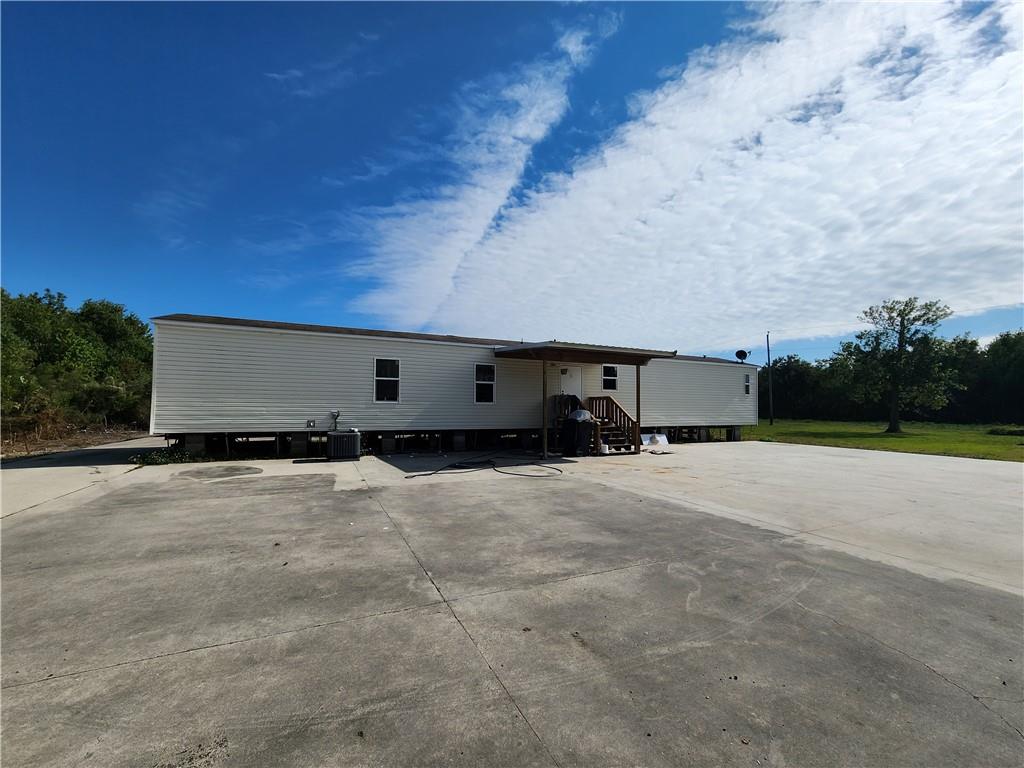 30142 & 30144 Highway 23, Port Sulphur, Louisiana image 16