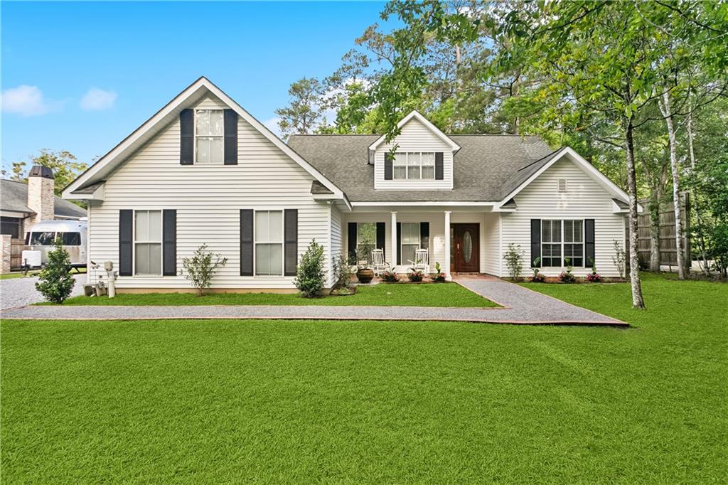 26 Camellia Drive, Covington, Louisiana image 1