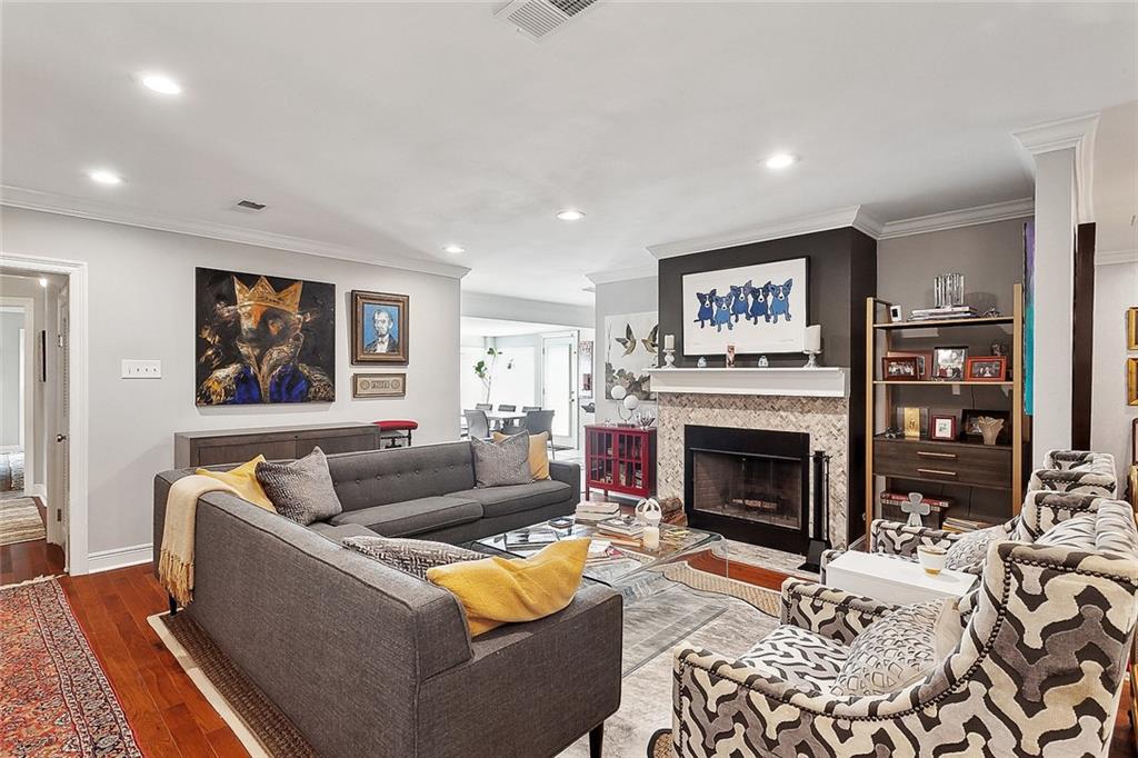3928 Uri Street, Metairie, Louisiana image 2